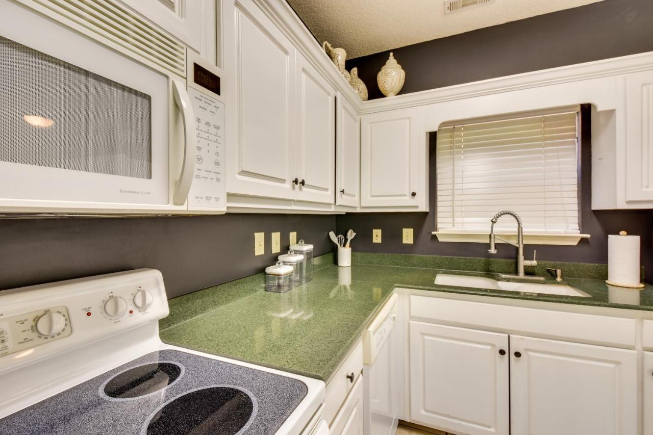 Kingwood Resort Condo With Golf Course Views! Clayton Exterior foto